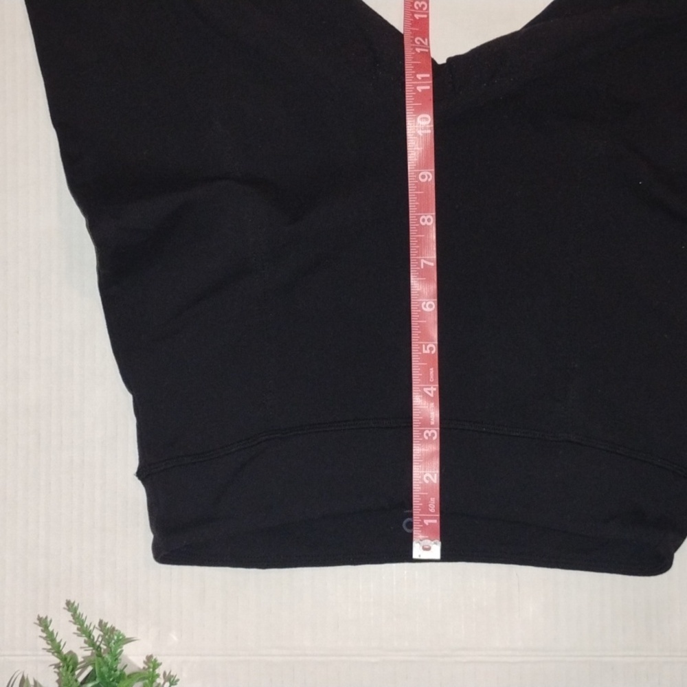 ALO Yoga Flare Leg Leggings. Women's size Small. Black in color. - Picture 3 of 12